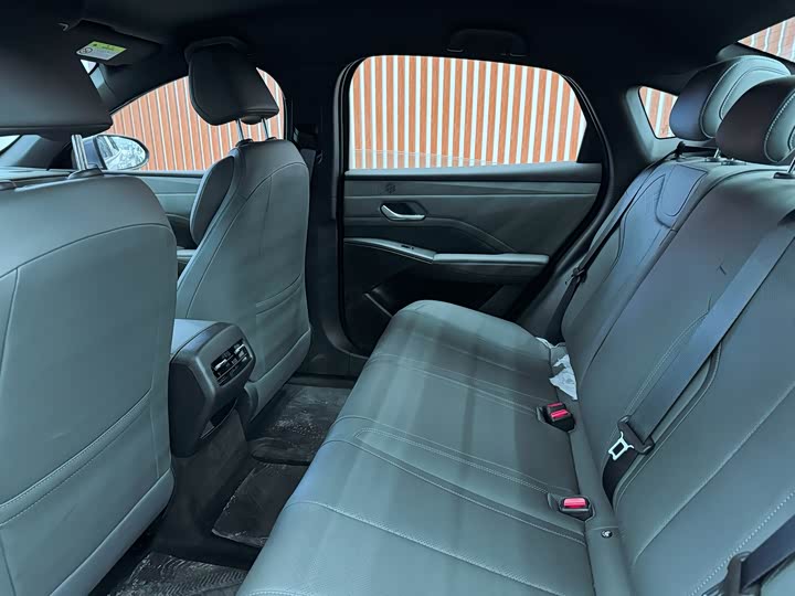 Фото 8 - BYD Qin Plus