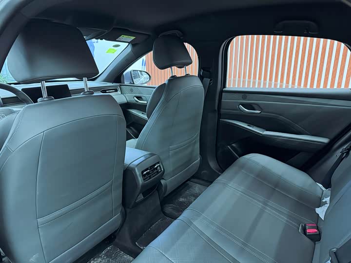 Фото 9 - BYD Qin Plus