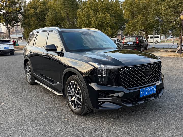 Фото 2 - GAC Trumpchi GS8