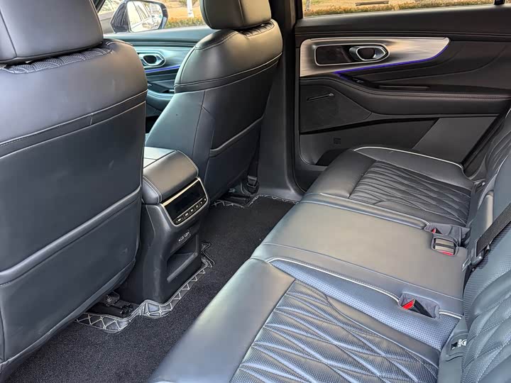 Фото 4 - GAC Trumpchi GS8