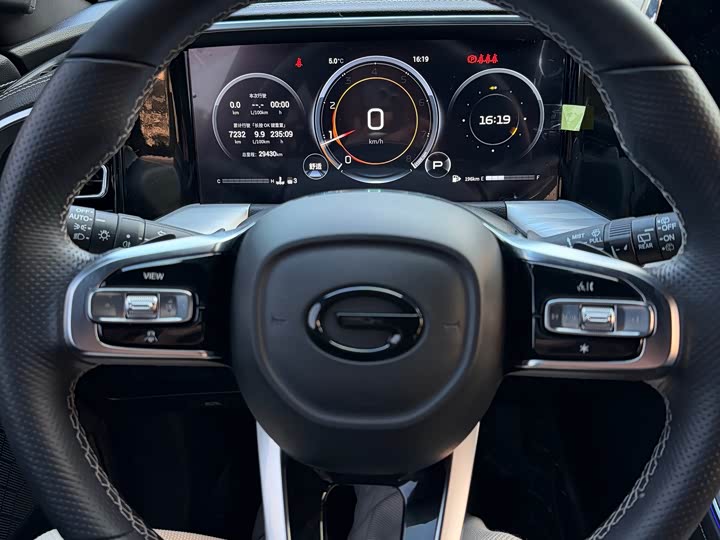 Фото 6 - GAC Trumpchi GS8