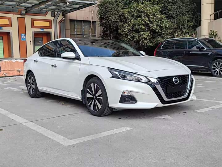 Фото 3 - Nissan Teana