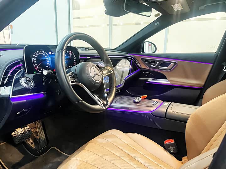 Фото 7 - Mercedes-Benz E-Class Hybrid