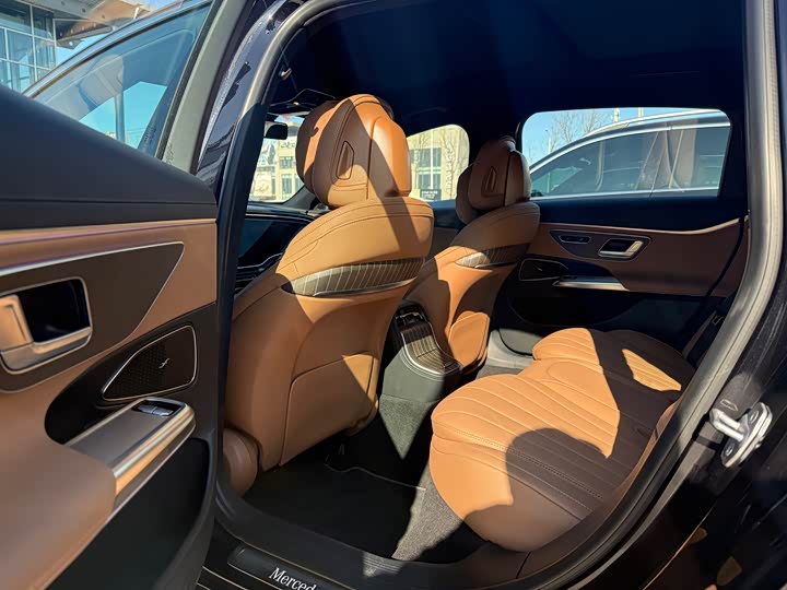 Фото 4 - Mercedes-Benz E-Class Hybrid