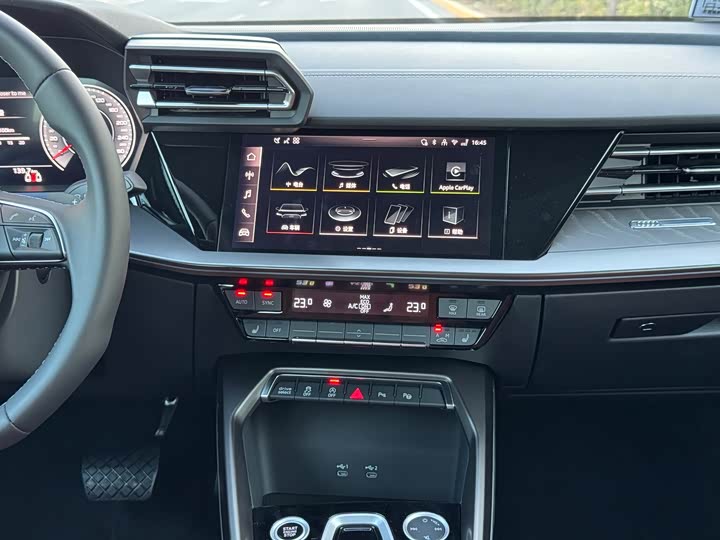 Фото 9 - Audi A3