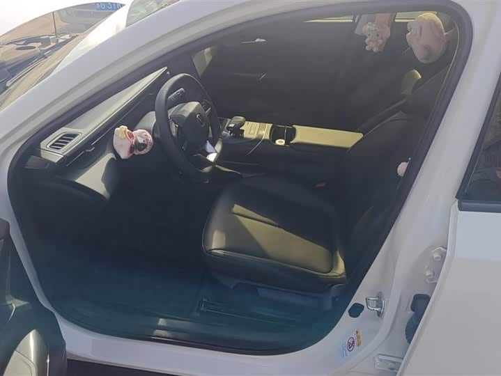 Фото 9 - Changan Eado Plus