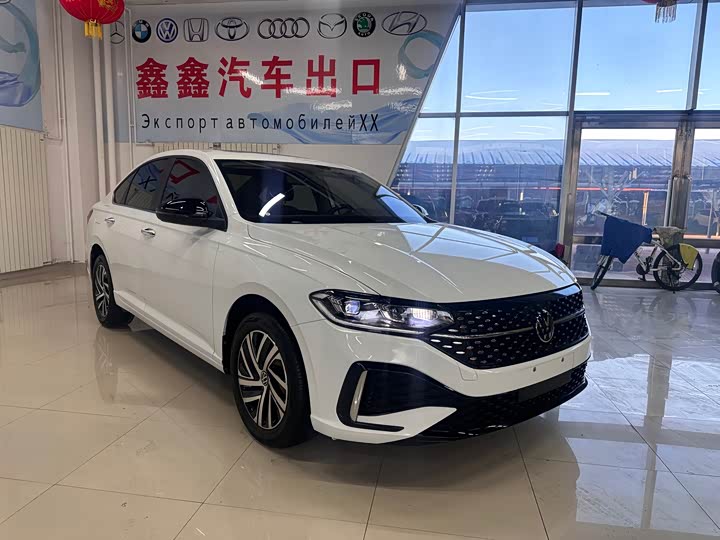 Фото 3 - Volkswagen Lavida