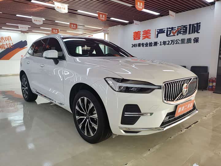 Фото 3 - Volvo XC60