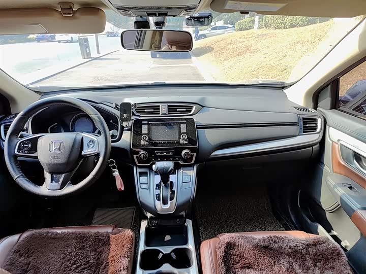 Фото 6 - Honda CR-V