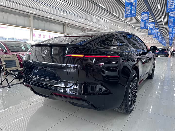 Фото 6 - Avatr 12