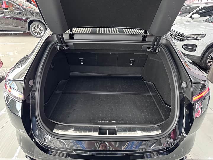 Фото 7 - Avatr 12