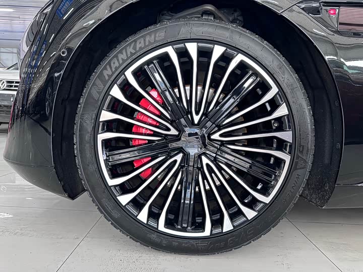 Фото 8 - Avatr 12