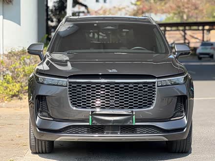 Фото 1 - LiXiang One