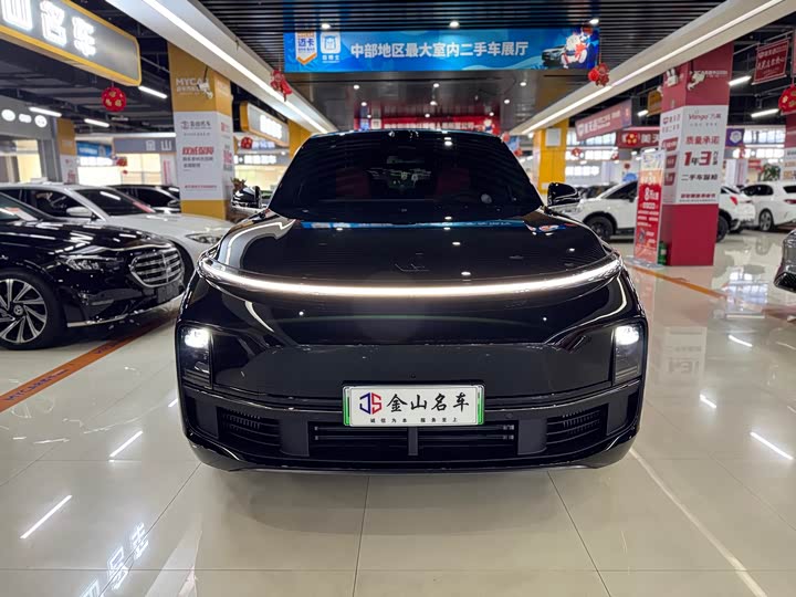 Фото 2 - LiXiang L8