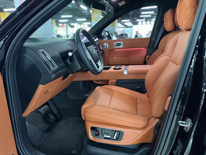 Фото 5 - LiXiang L8