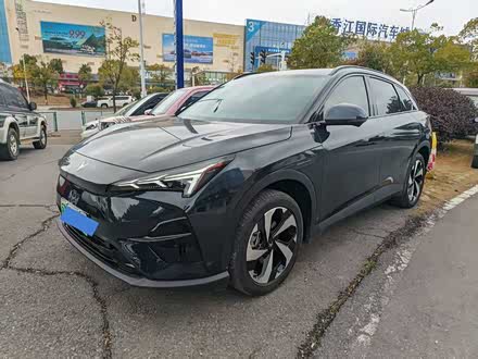 Фото 1 - BAIC Arcfox Alpha T5