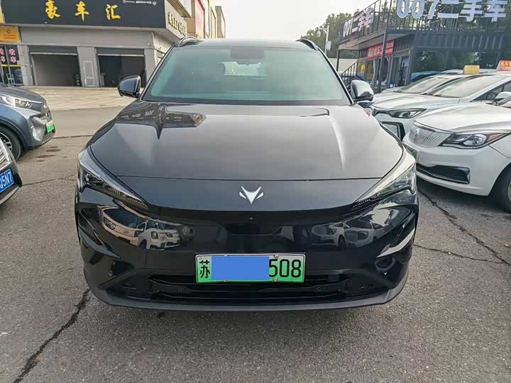 Фото 2 - BAIC Arcfox Alpha T5