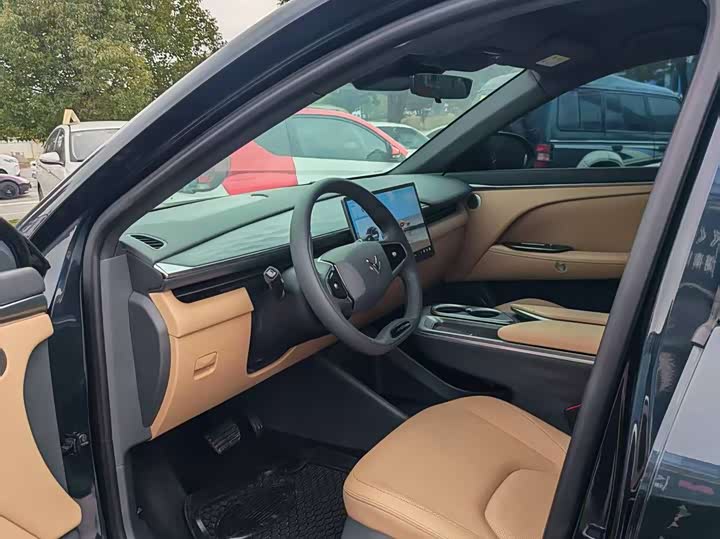 Фото 4 - BAIC Arcfox Alpha T5