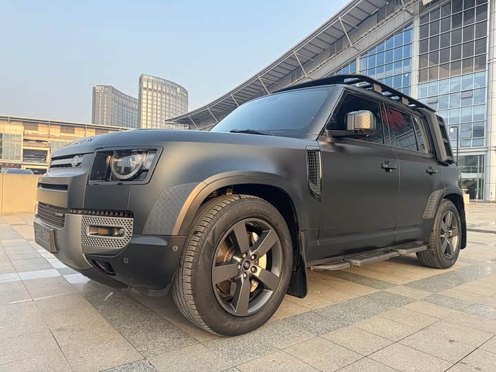 Фото 1 - Land Rover Defender