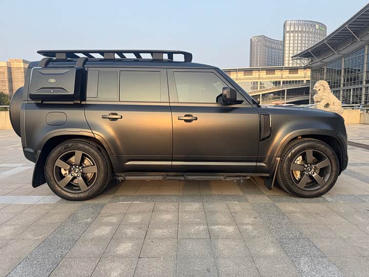 Фото 4 - Land Rover Defender