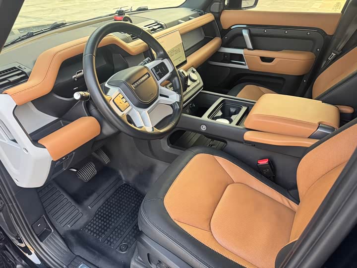 Фото 9 - Land Rover Defender