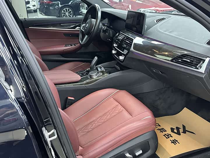 Фото 7 - BMW 5 Series