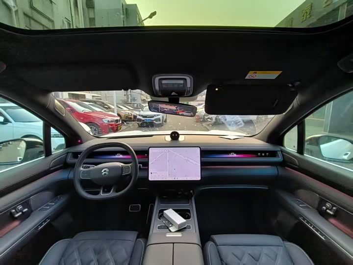 Фото 3 - Nio ES8