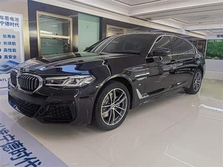 Фото 1 - BMW 5 Series