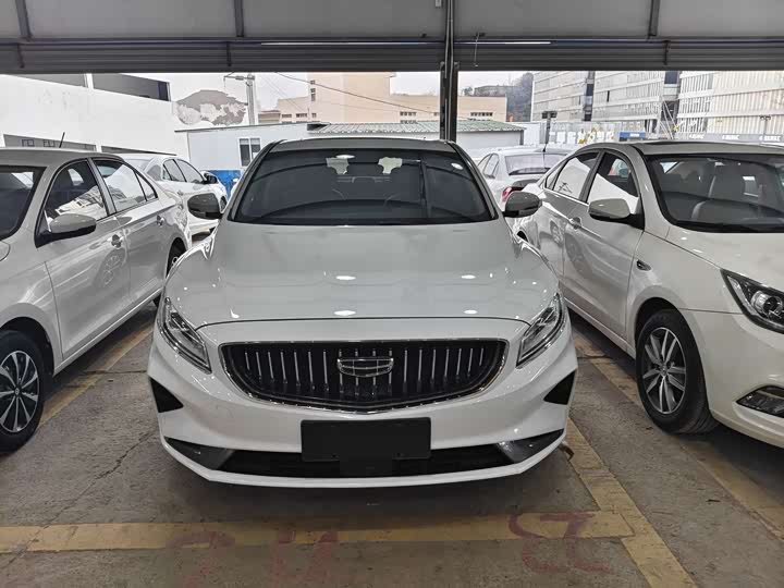 Фото 2 - Geely Emgrand GT