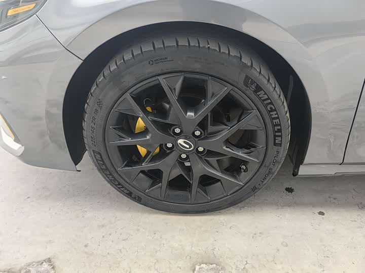 Фото 7 - GAC Trumpchi Empow R