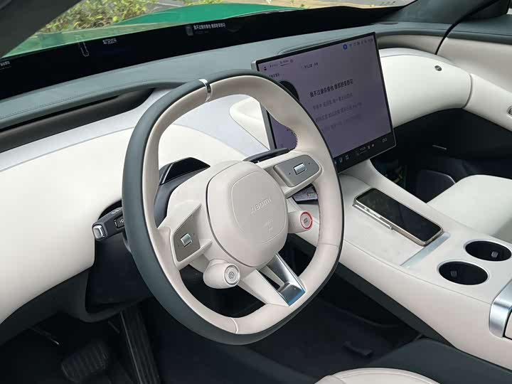 Фото 6 - Xiaomi YU7