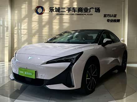 Фото 1 - BAIC Arcfox Alpha S5