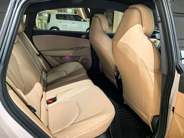 Фото 5 - BAIC Arcfox Alpha S5