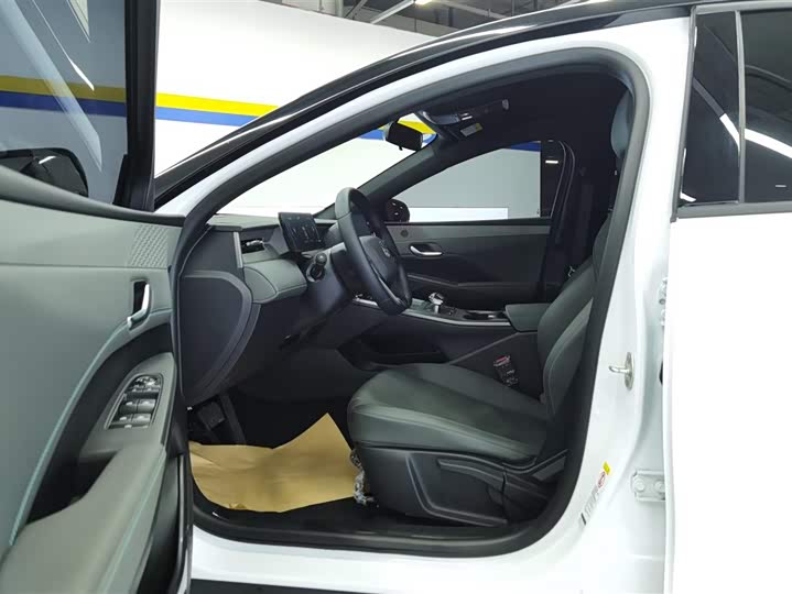 Фото 9 - BYD Qin Plus