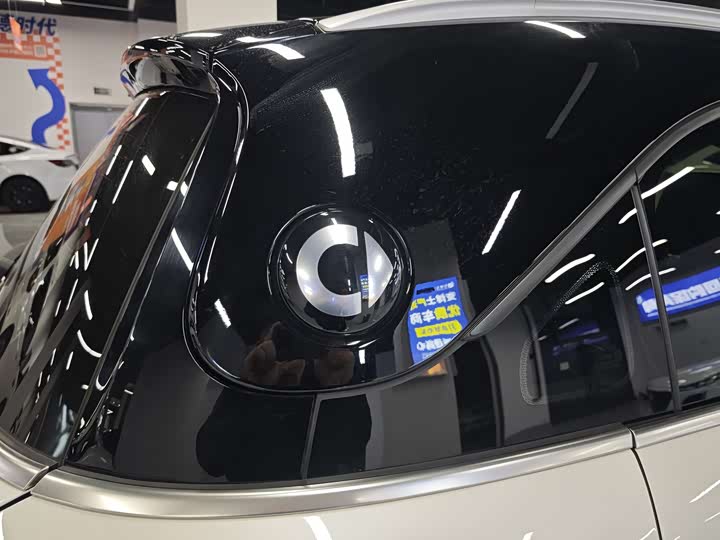 Фото 6 - Smart #1