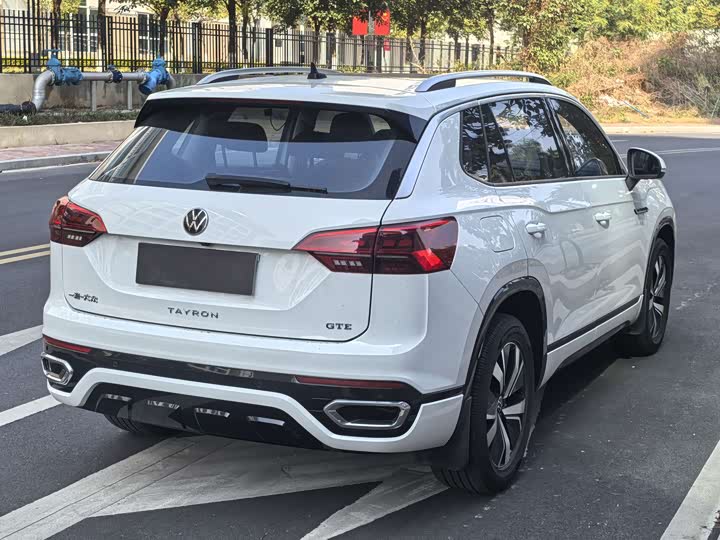 Фото 4 - Volkswagen Tayron GTE Hybrid