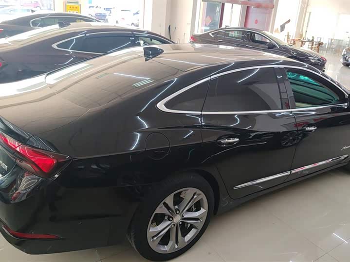 Фото 3 - Buick LaCrosse