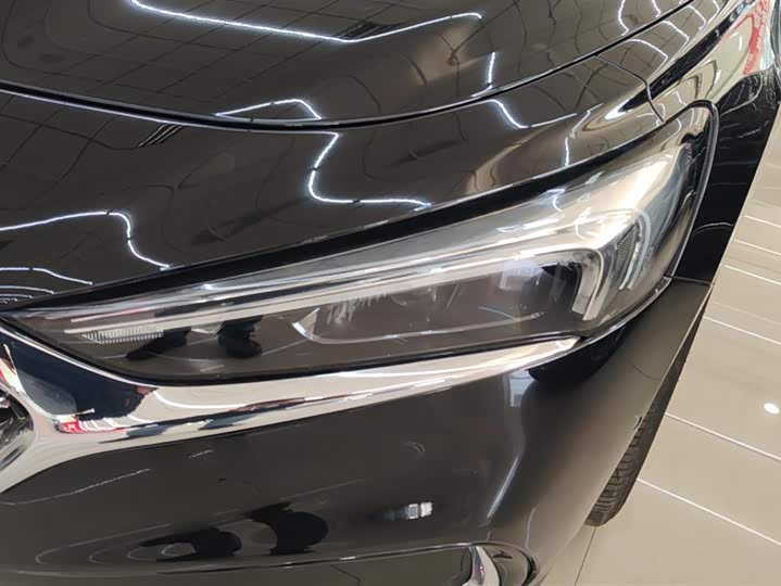 Фото 5 - Buick LaCrosse