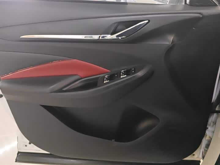 Фото 7 - Changan Oshan X5