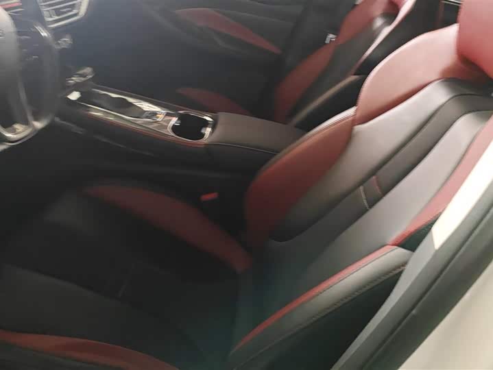 Фото 9 - Changan Oshan X5