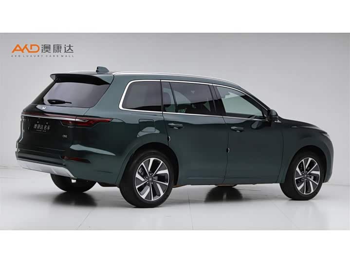 Фото 3 - LiXiang One