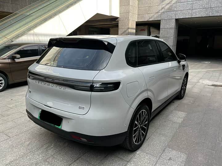 Фото 4 - Leapmotor B10