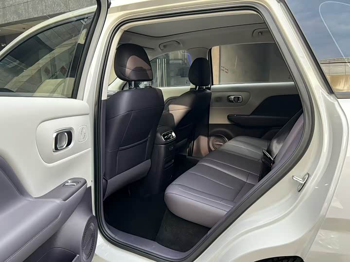 Фото 8 - Leapmotor B10