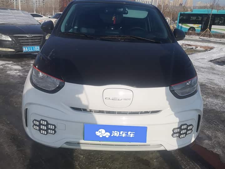 Фото 2 - Roewe Clever