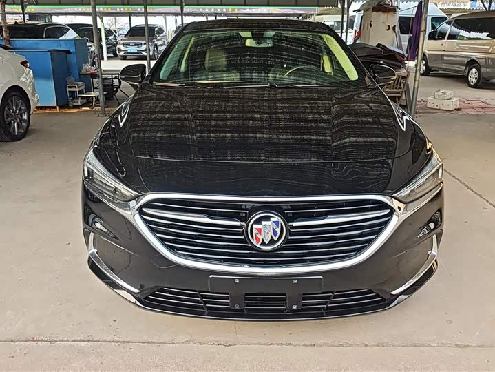 Фото 2 - Buick LaCrosse