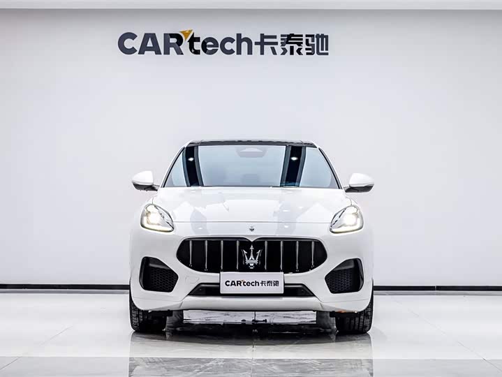 Фото 2 - Maserati Grecale