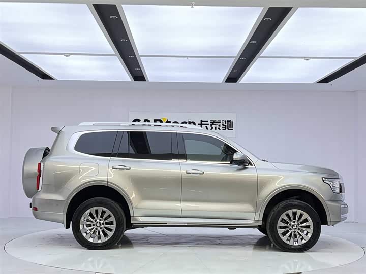 Фото 6 - Tank 500 Hybrid