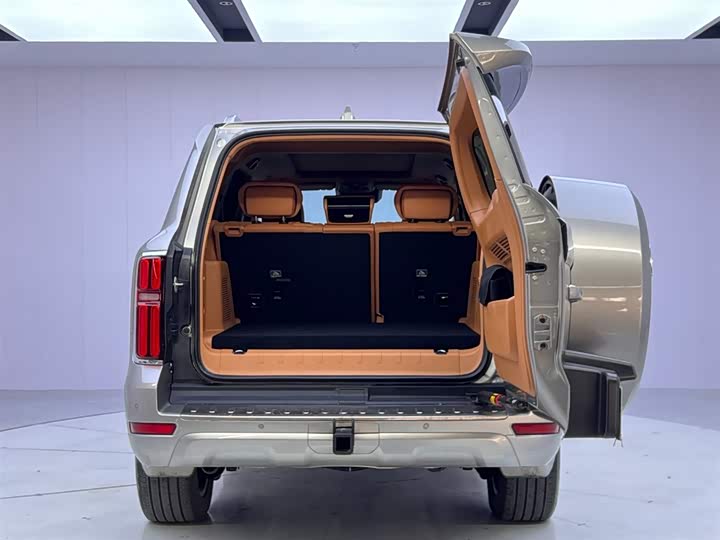 Фото 9 - Tank 500 Hybrid