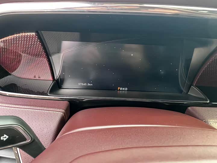 Фото 9 - Lincoln Navigator