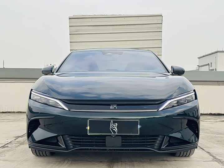 Фото 2 - BYD Han